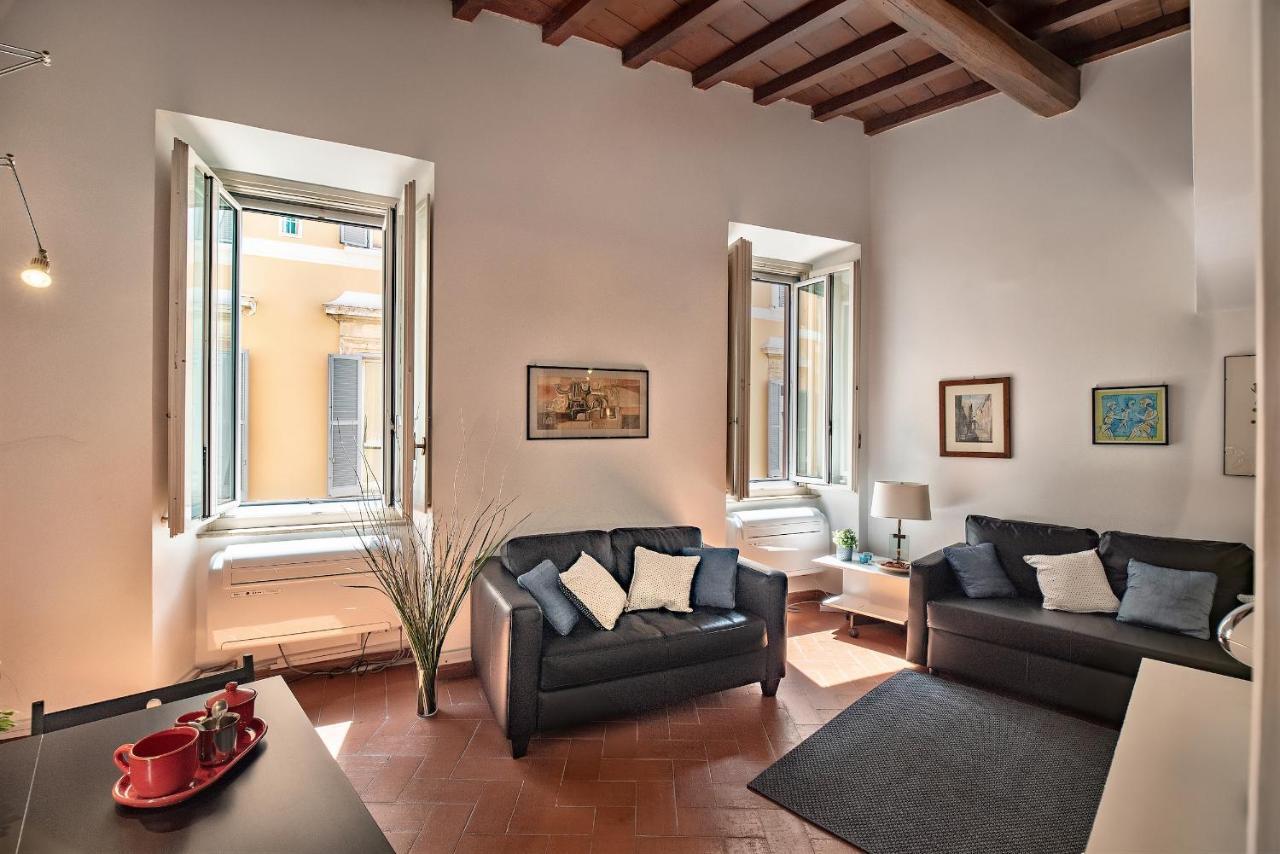 Apartment Via Dei Baullari Rome