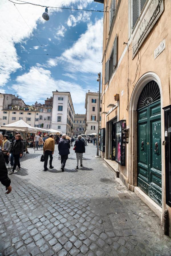 Via Dei Baullari *